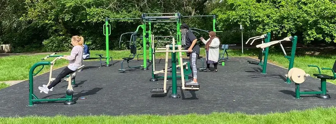 Outdoor Fitness Equipment for a Complete Workout