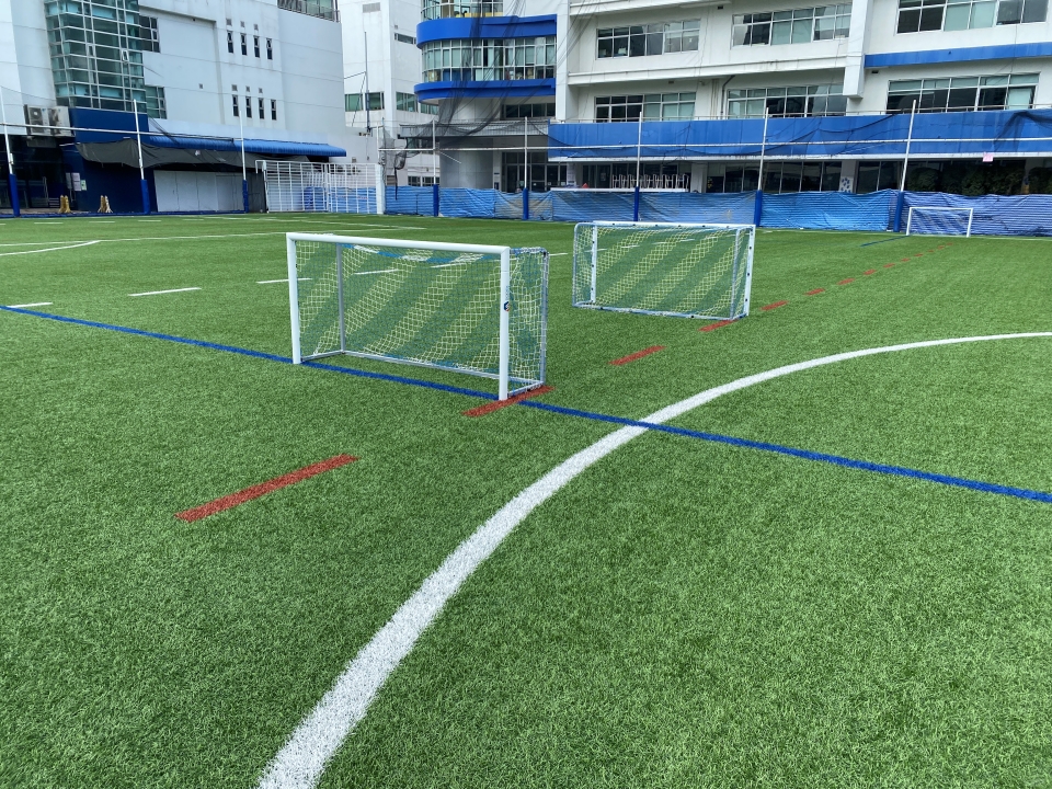 Mobile & foldable mini football goal. Dimensions: 1.5m x 1.0m - Image 5