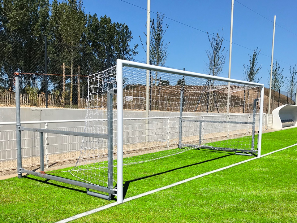 Premium foldable football goal | 6.0 x 2.1m | Ø90mm galvanized steel front frame - Image 2
