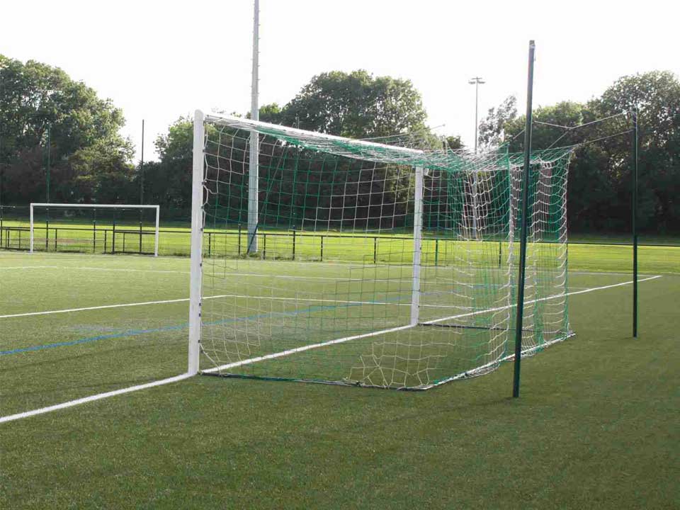 11-a-side hookless football goal | Socketed | 24 x 8ft (7.32 x 2.44m) | Ø101.6mm aluminium tube - Image 2